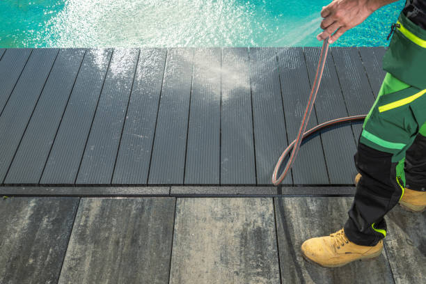 Best Deck Cleaning Services  in Grantsburg, WI